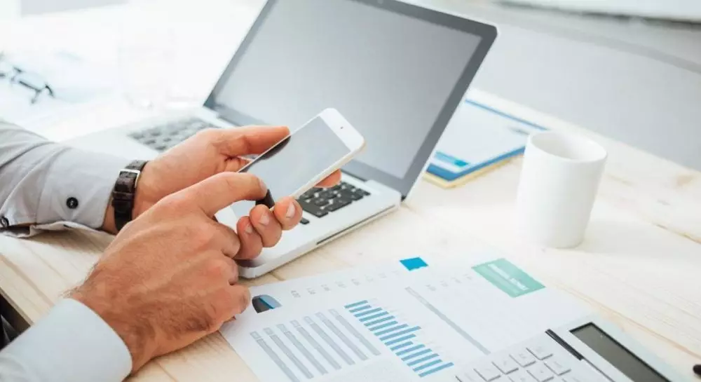 Казахстан заочно арестовал американца и украинку по делу о миллиардном выводе средств.