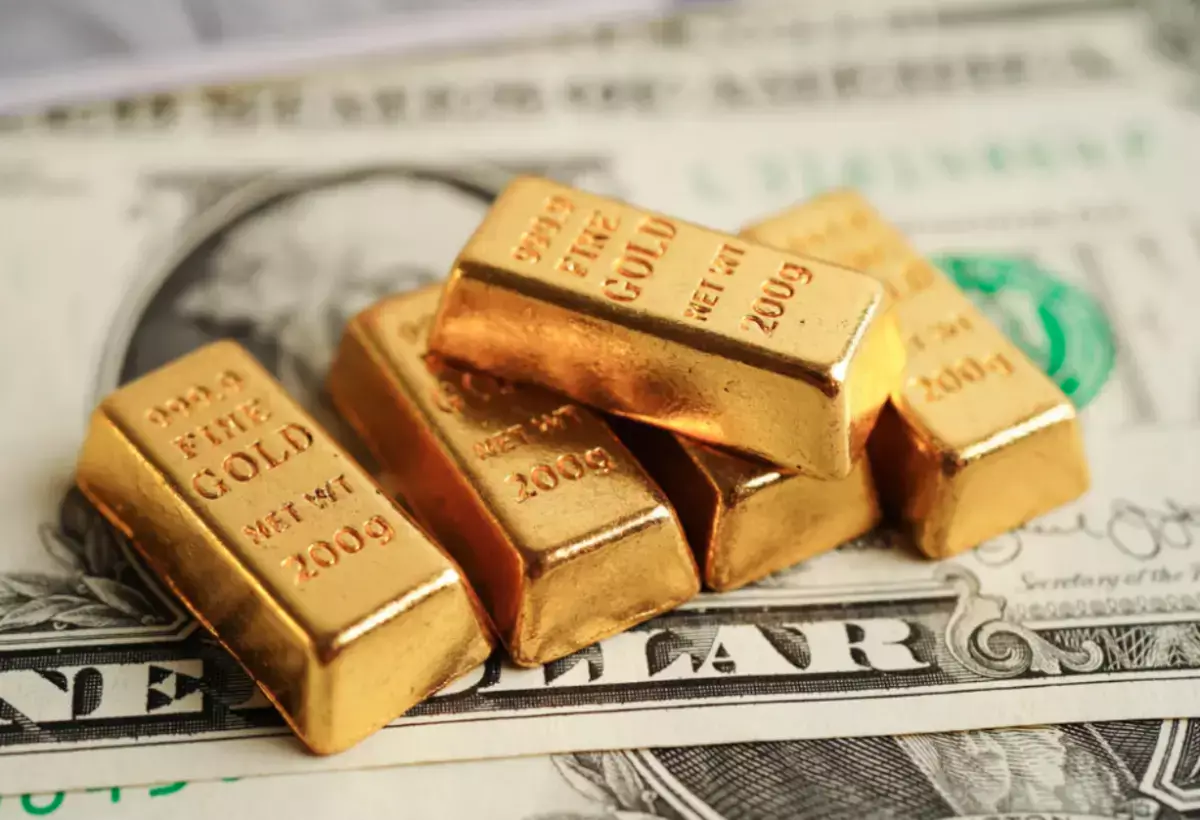 Золото стало стремительно дешеветь - новости на Lada.kz 02.02.2026