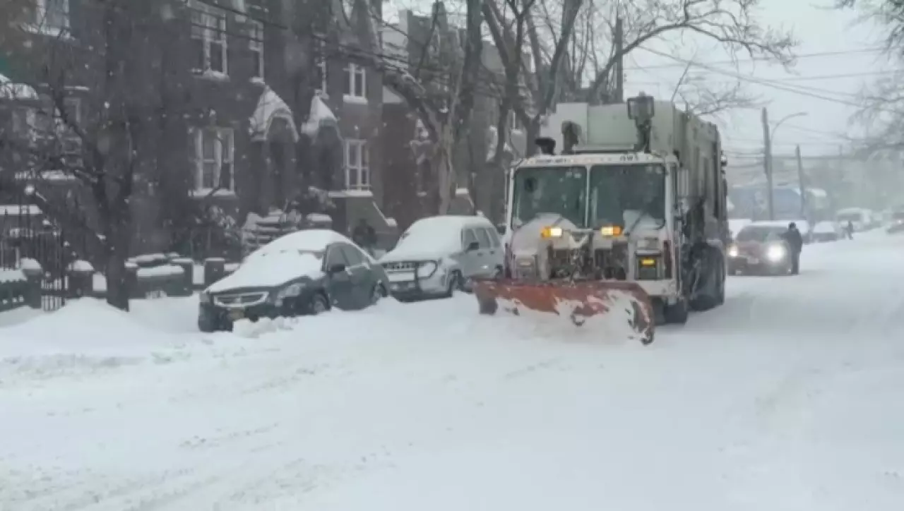В Нью-Йорке от сильных морозов погибли 16 человек