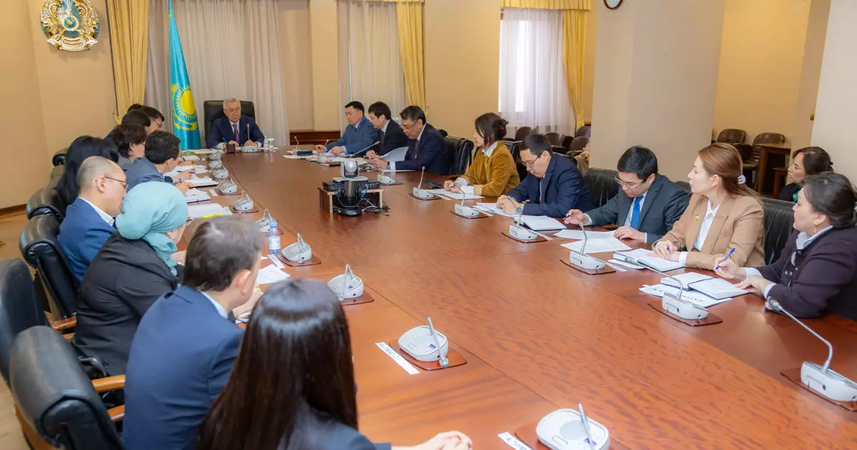  Үкіметте денсаулық сақтау саласына салық салудың жаңа нормасын қолдану мәселесі қаралды 
