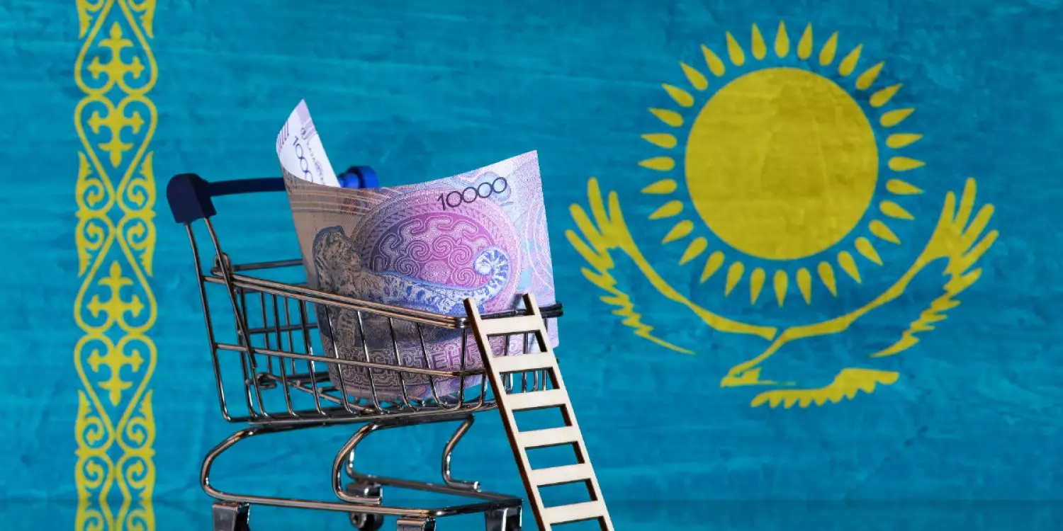 Кей банктер миллиардтаған пайда үшін ұлттық мүддені ысырып, отпен ойнап отыр – саясаттанушы