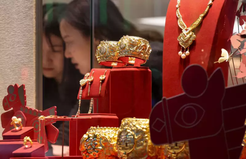 Драгоценные металлы снова растут в цене после резкого падения