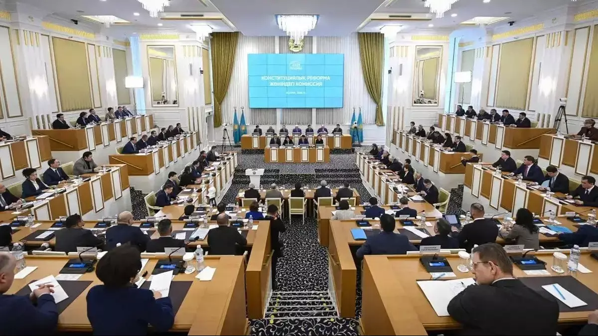Конституциялық реформа және Халық кеңесі: Қоғам мен билік диалогының жаңа кезеңі