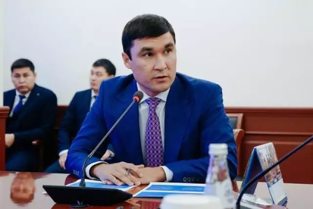 Серік Сәпиев пен орынбасары қызметінен босатылды