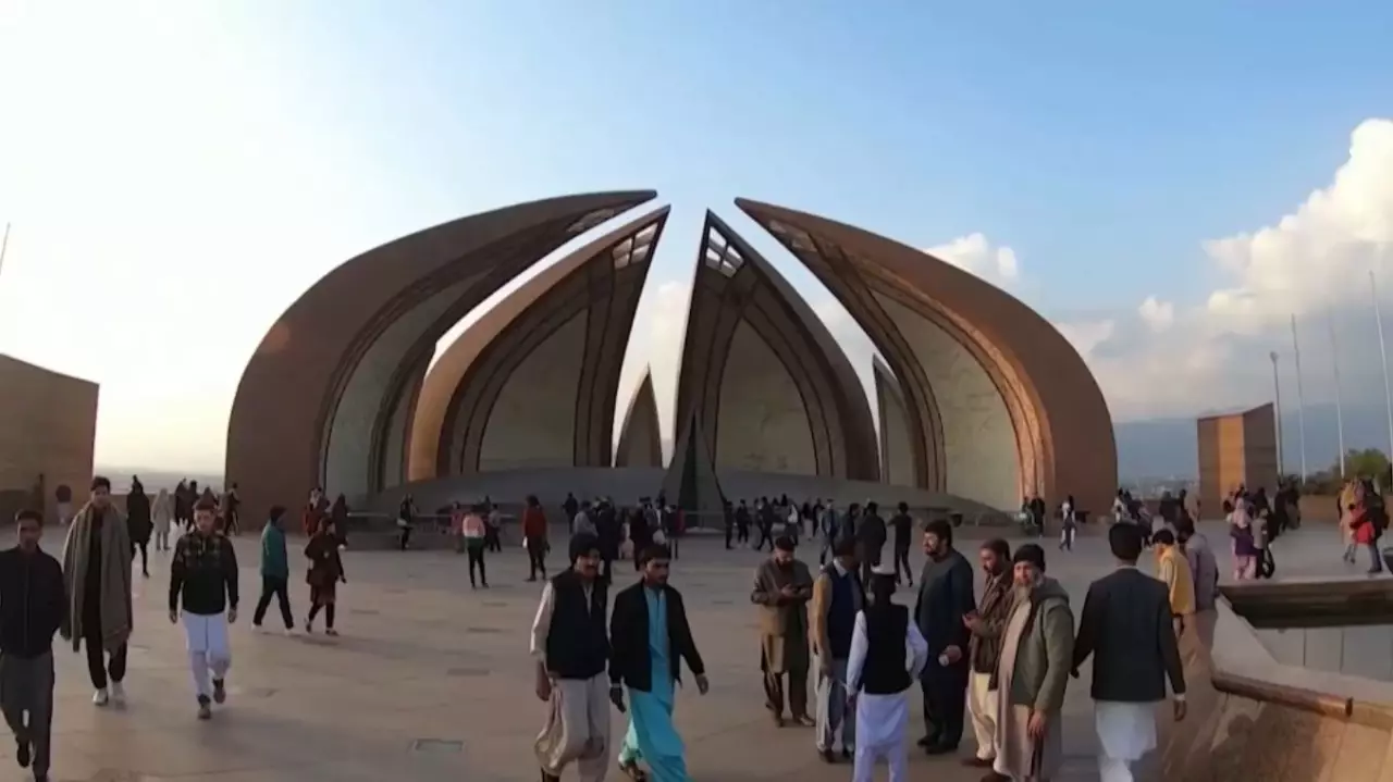 Бірнеше мәдениетті тоғыстырған Пәкістан