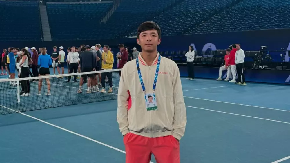 17-летний казахстанец вошел в топ-10 после триумфа на Australian Open