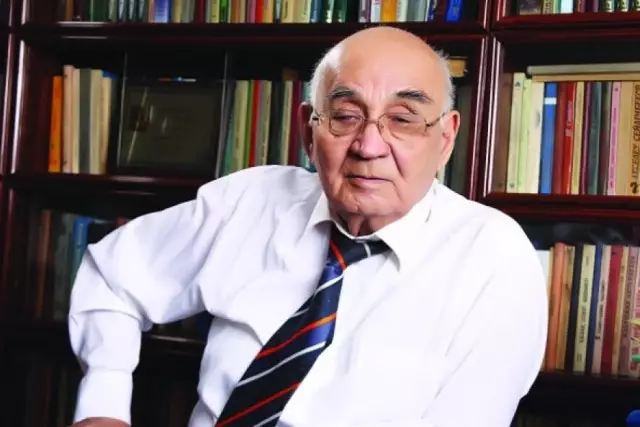 Жәди Шәкенұлы. Кәкішев әлемі