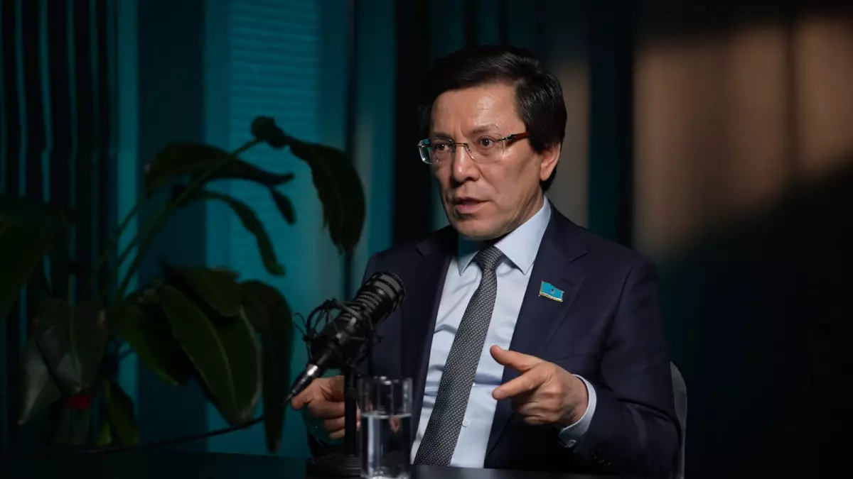 Қазақстанның қарызын кім қайтарады? – депутат түсіндірді