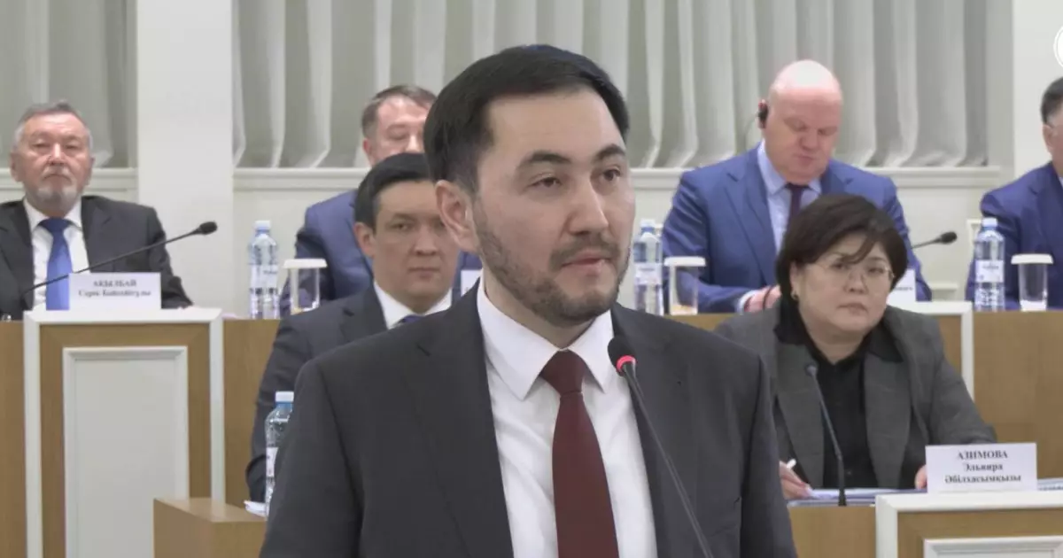  Жаңа Конституцияның жобасына қатысты 4 мыңнан астам ұсыныс келіп түсті – Жандос Шаймарданов 