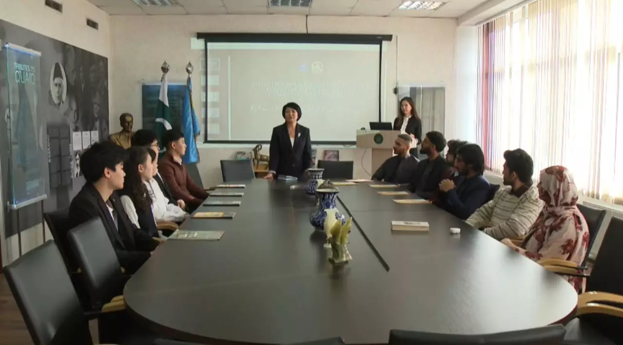 Елімізде мыңнан аса пәкістандық студент оқиды