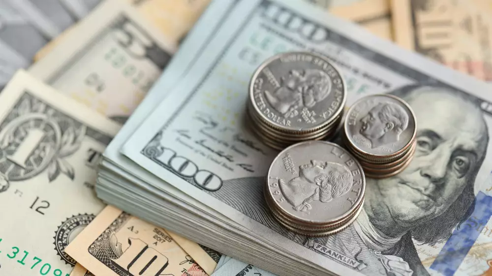 Қазақстанда доллар бағамы төмендеді