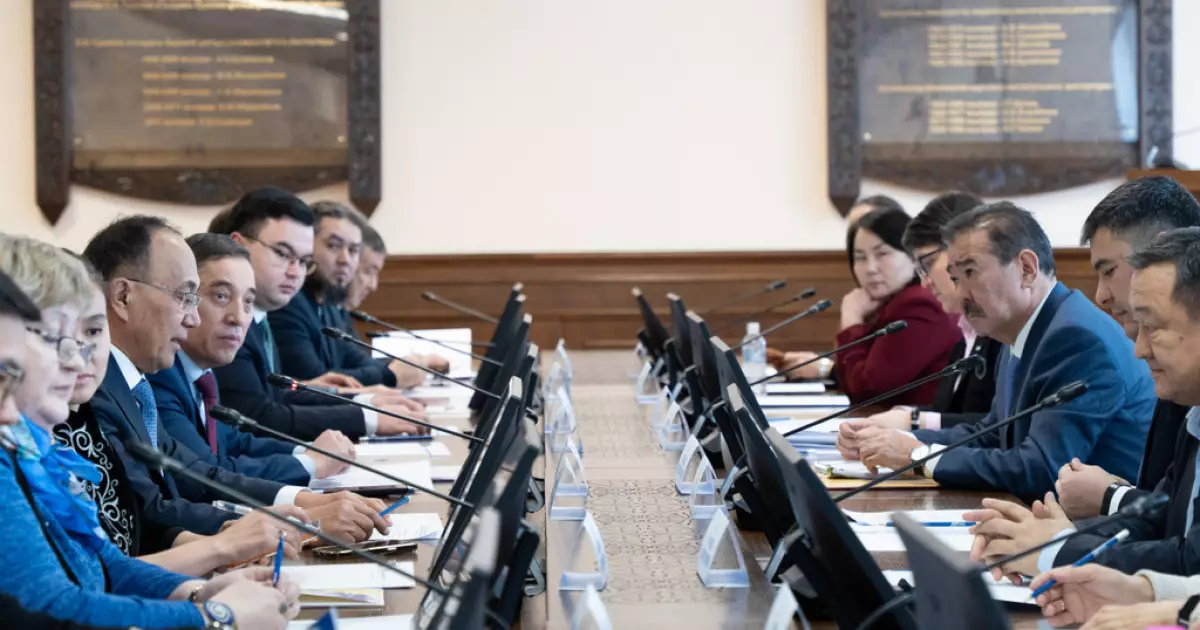   Еуразия ұлттық университетінде жаңа Конституция жобасының негізгі тұжырымдары талқыланды   