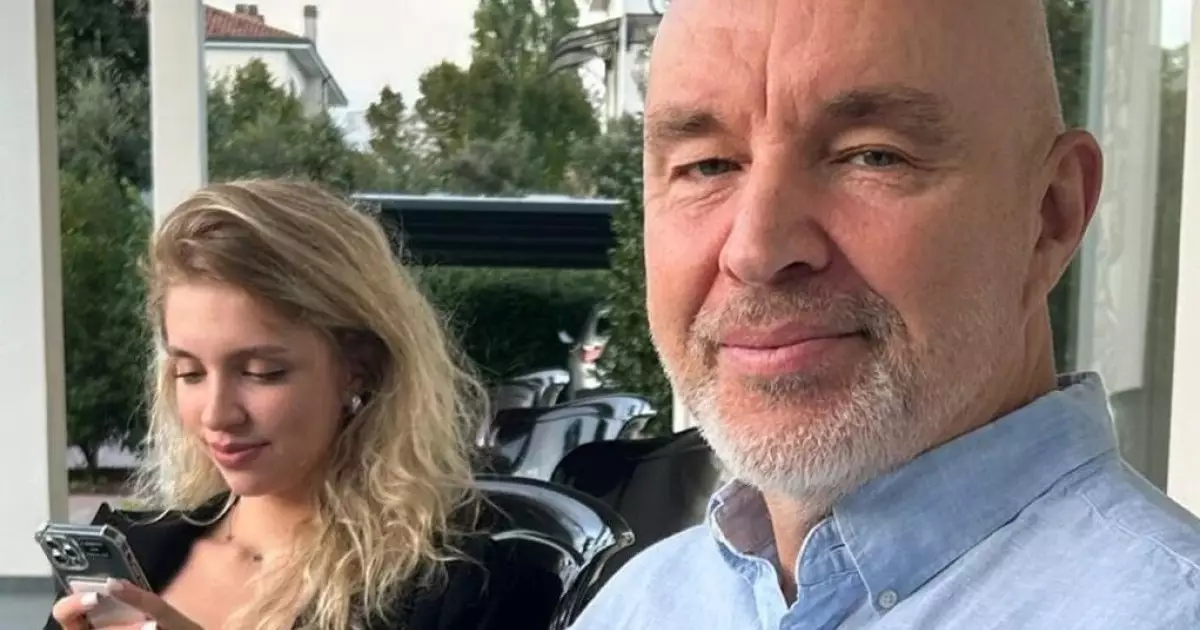  Әкесі қызына деп ай сайын 100 доллардан жинады: Ақыр соңында ол миллионер атанып шықты 