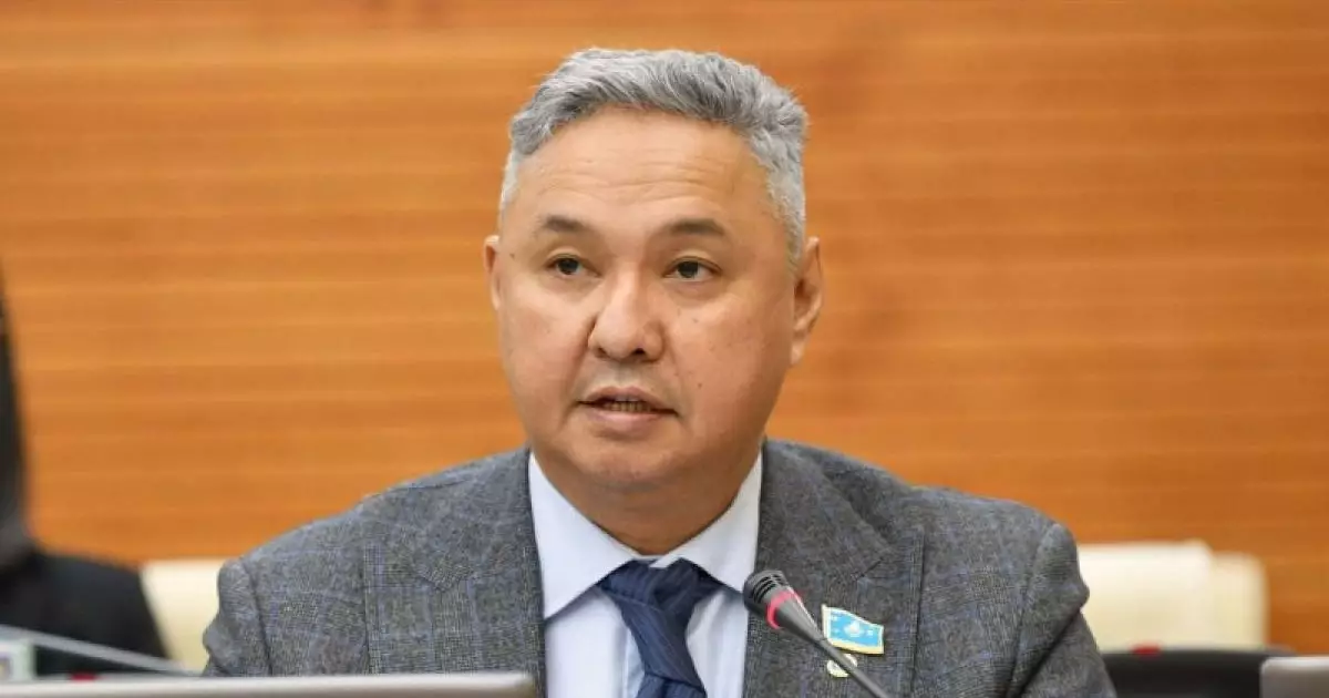  Проект Конституции не возвышает ветви власти, а устраняет правовые пробелы – Перуашев 