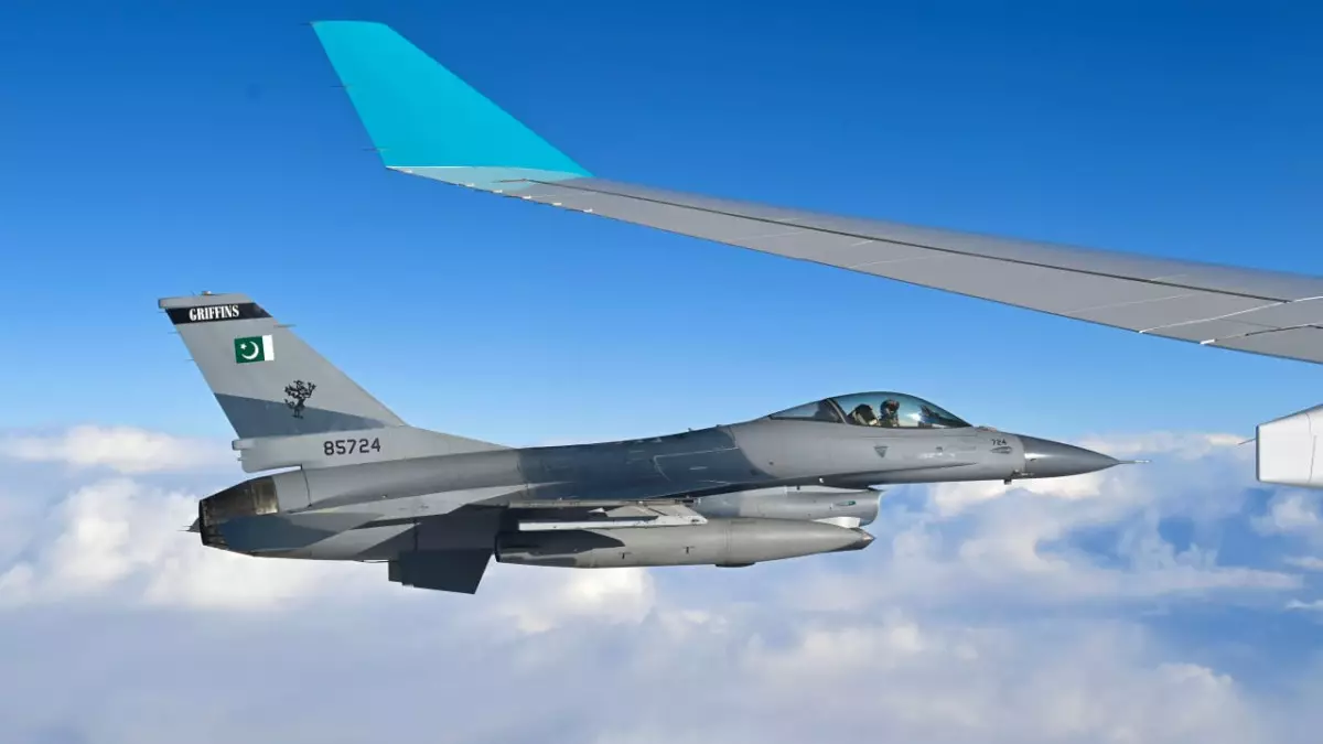 Президент Қасым-Жомарт Тоқаев Пәкістанға барды