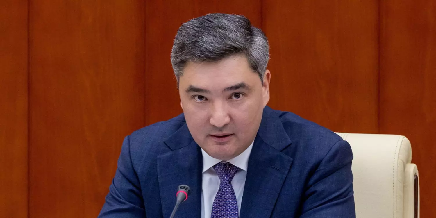 Олжас Бектенов: Алатау қаласын дамыту қағидаттары жаңа Конституция жобасында қамтылды