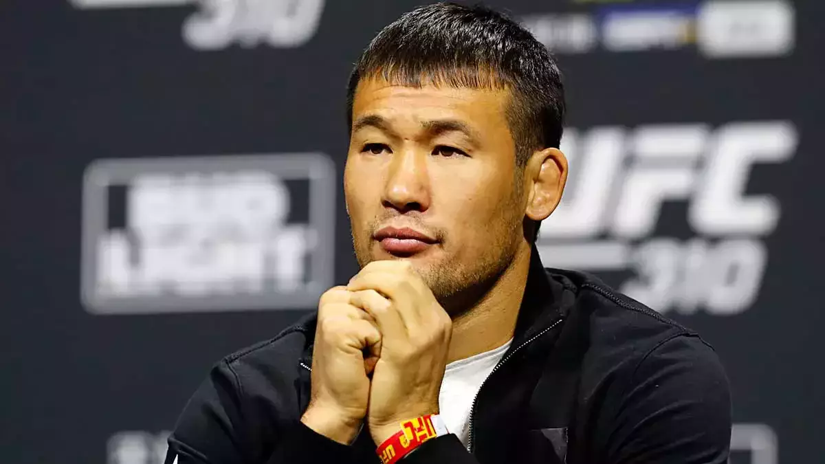 UFC Шавкат Рахмоновты рейтингтен шығарып тастады