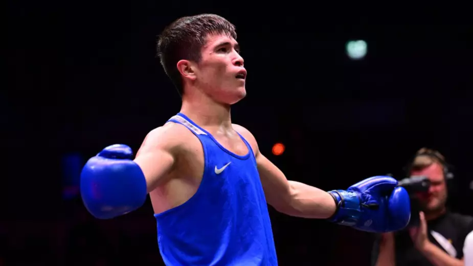 Торехан Сабырхан выиграл первый бой на турнире в Испании. Видео и результаты других казахстанцев