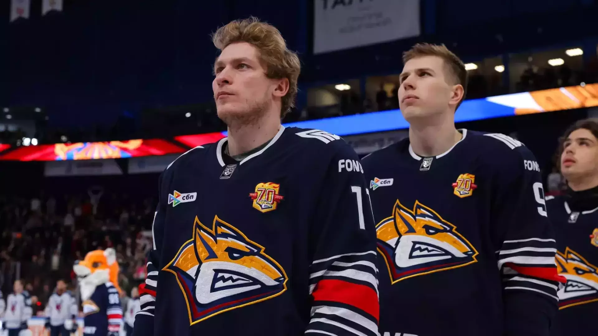 Хоккеист сборной Казахстана снова феерит в КХЛ. Его команда лучшая в лиге!