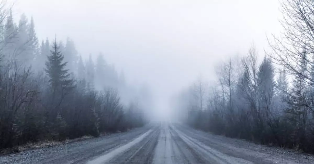   Өңірлерде тұман, жолдарда көктайғақ күтіледі   