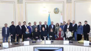 Алматыда ішкі саясаттың өзекті мәселелері бойынша сараптамалық кездесу өтті