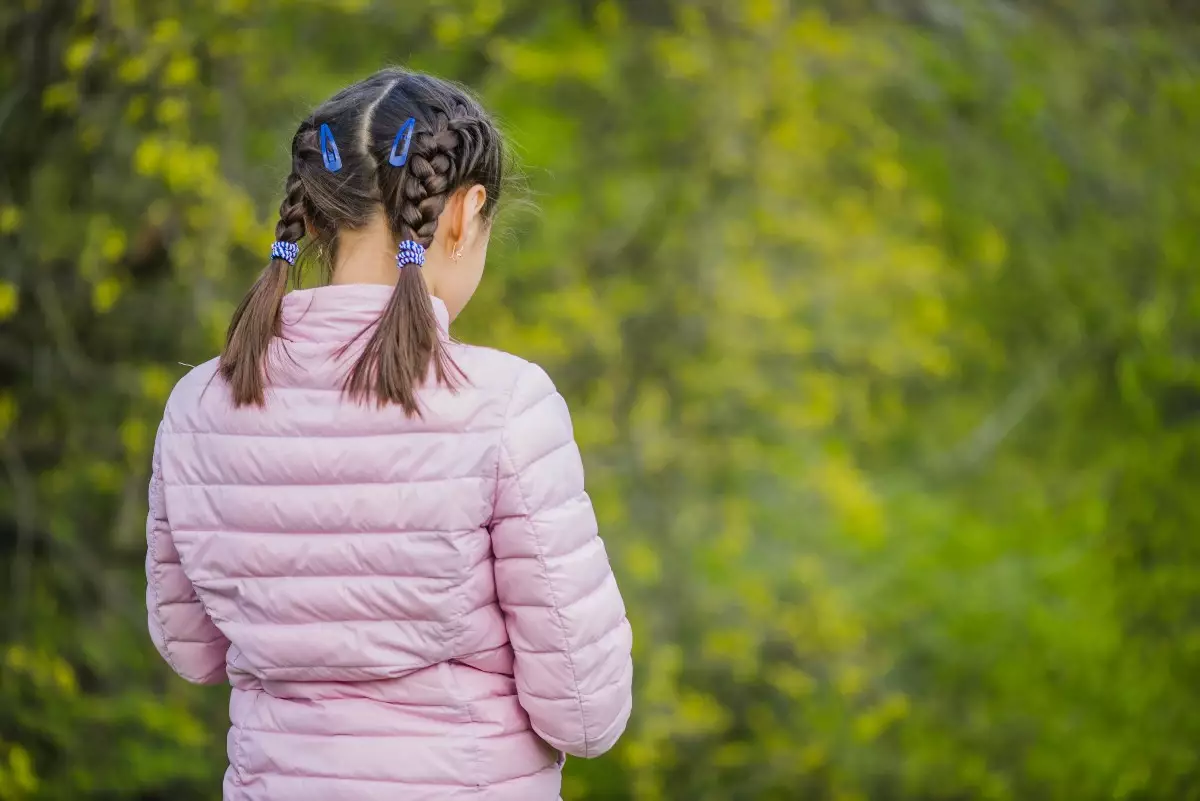 Ақтөбеде мектеп оқушысын зорлаған зейнеткерді 21 жылға сотталды