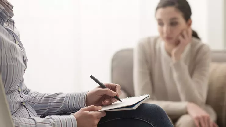 Коучтарға қысылтаяң кезең туды ма? Мәжіліс заң жобасын қабылдады