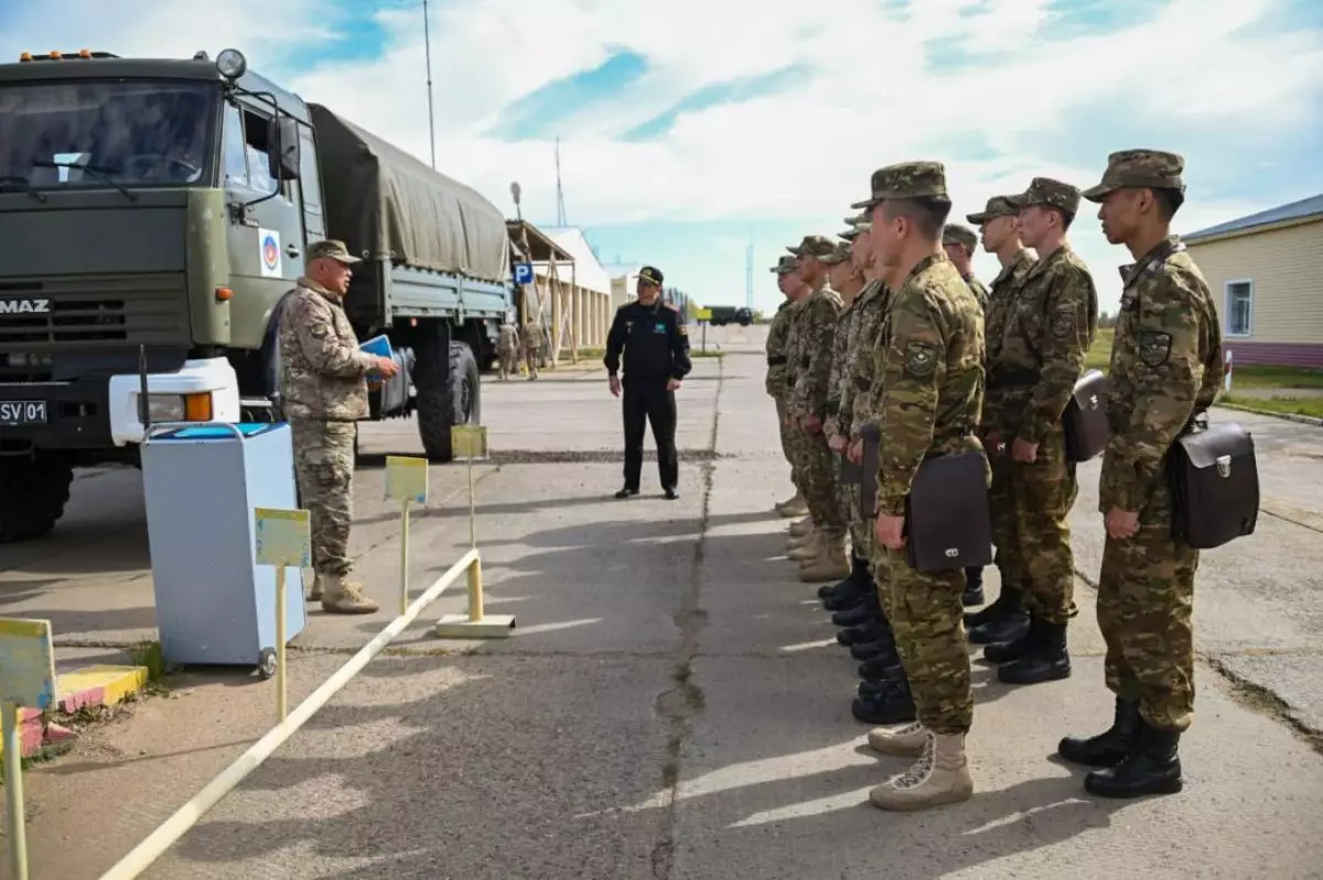 Более 850 офицеров запаса призовут на воинскую службу в Казахстане