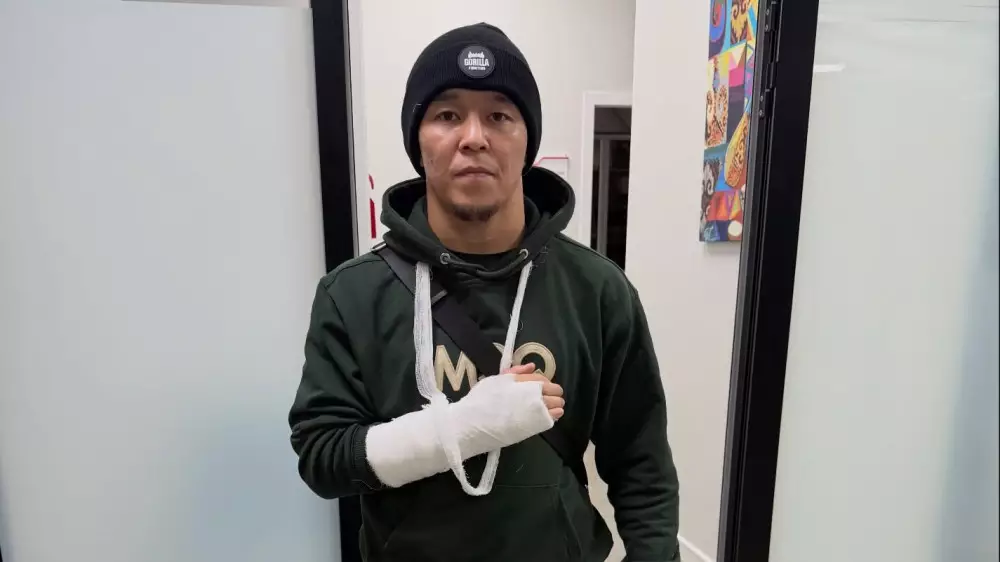 В UFC приняли решение о замене травмированного Асу Алмабаева