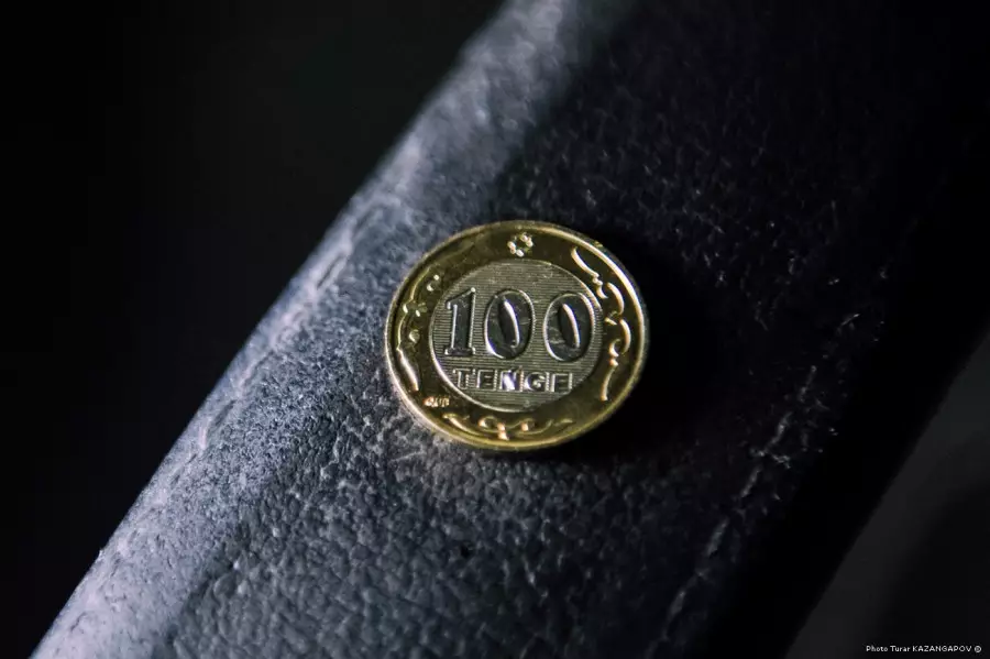 Қазақстанда 1,2 миллионнан аса адам ең төменгі жалақымен өмір сүріп жатыр