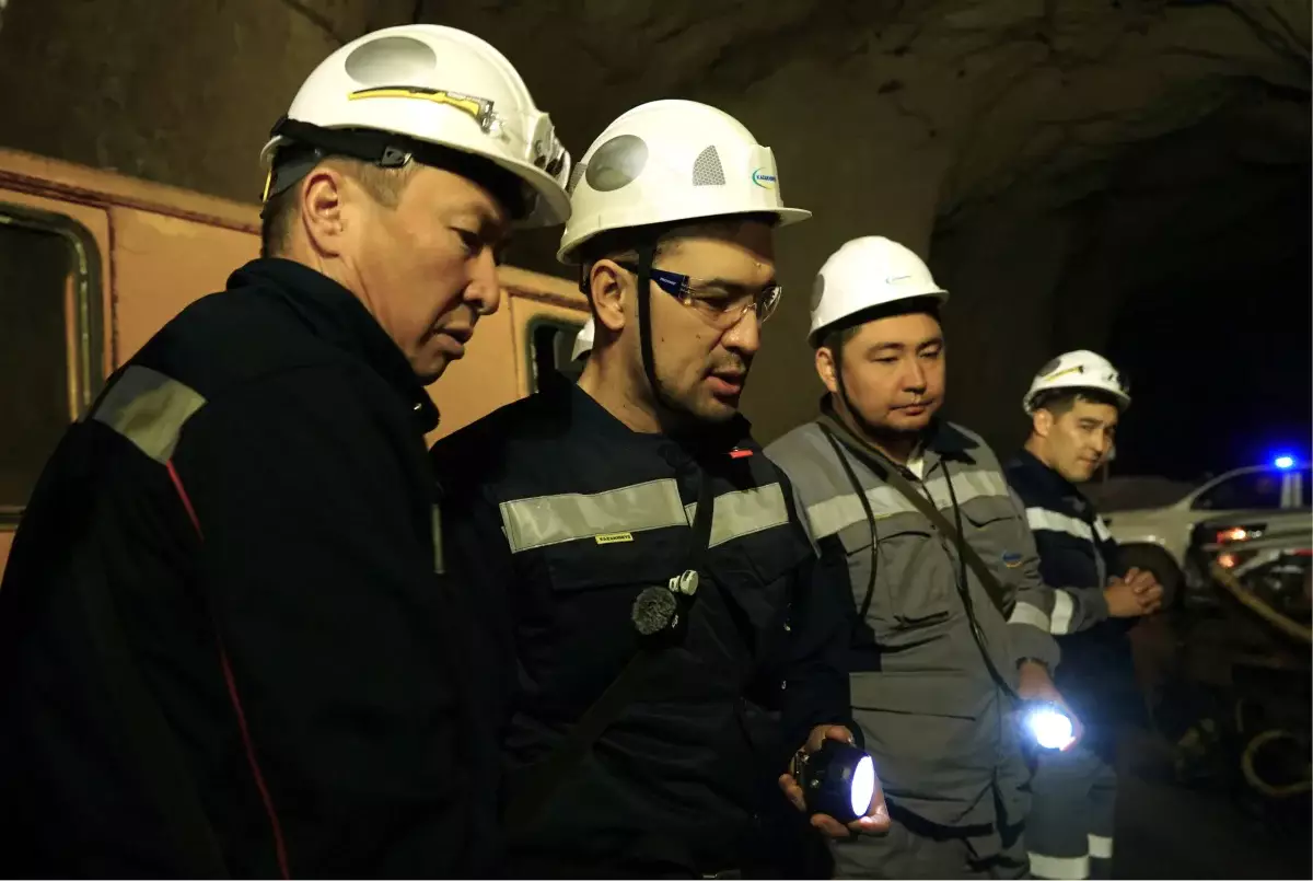 «Безопасность прежде всего»: глава «Казахмыса» проверил условия труда на Западном руднике