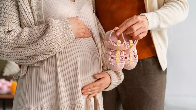 «Құқық тең дәрежеде болмақ». Маңызды! Бала күтіміне қатысты су жаңа заң жобасы қарастырылды