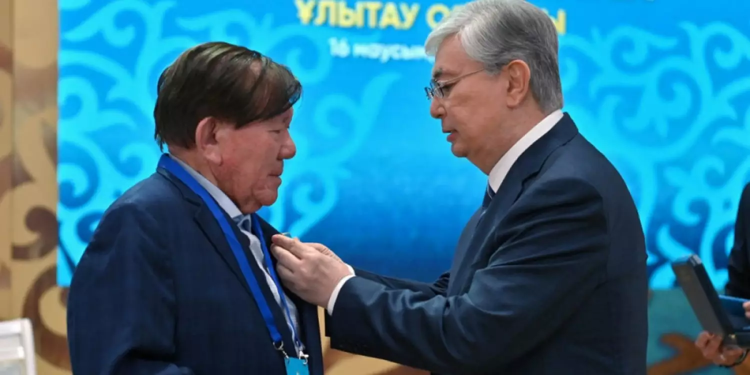 Тоқаевтың жаңа Конституциясын толығымен қолдаймын – Шаханов (ВИДЕО)  