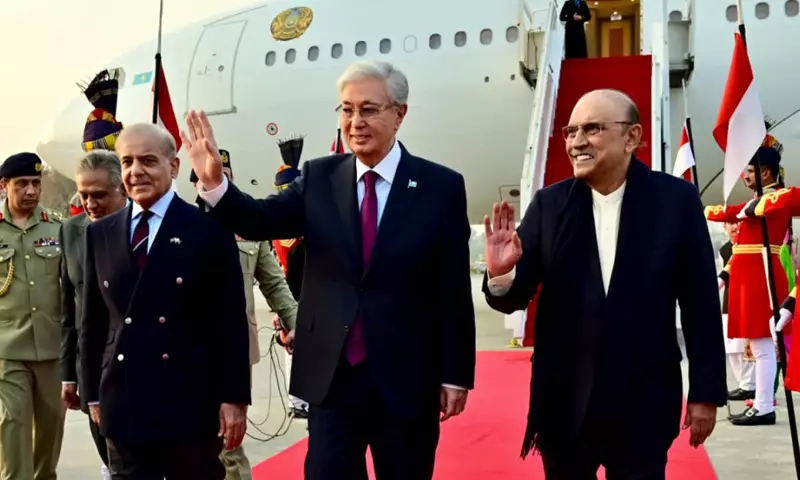 Премьер-министр Шахбаз Шариф встретится с президентом Казахстана в своей резиденции сегодня.