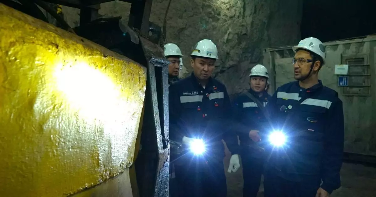  Қазақмыстың Басқарма төрағасы Батыс кенішінің ұжымымен кездесті 