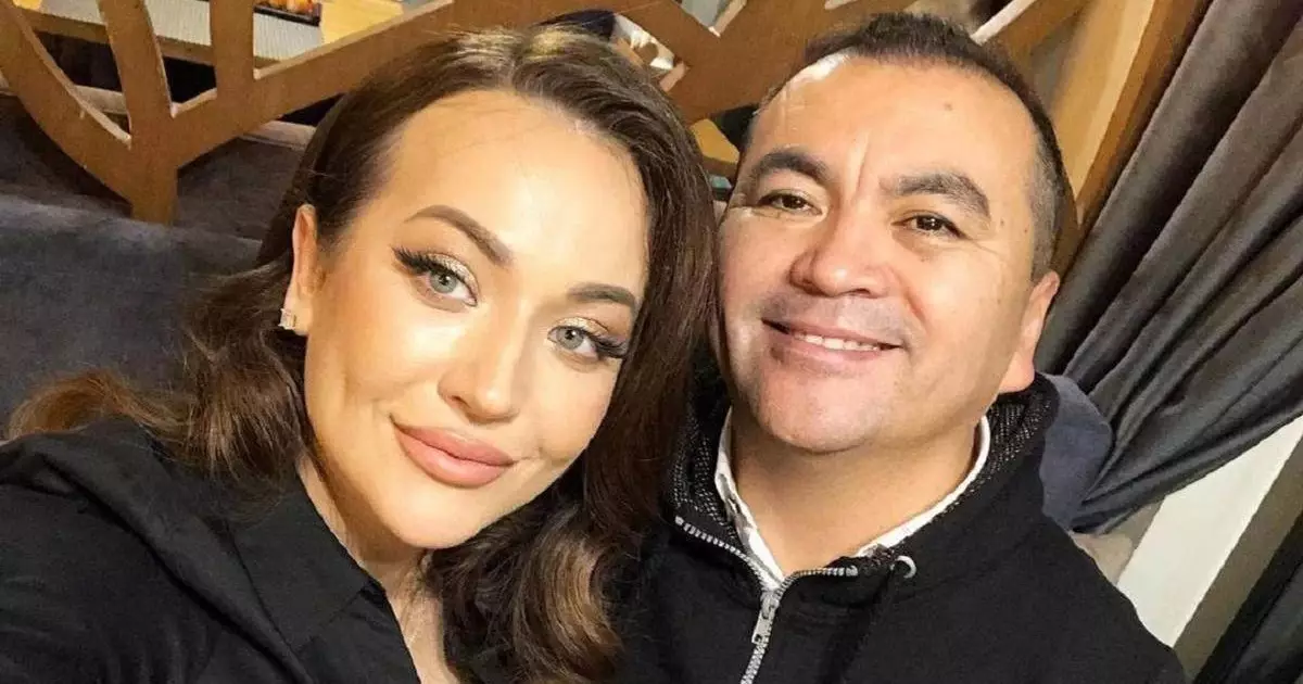  `Екі баламен кетіп қалдым`: Сейфуллин Жолбарыстың әйелі ел күтпеген тосын мәлімдеме жасады (ФОТО) 