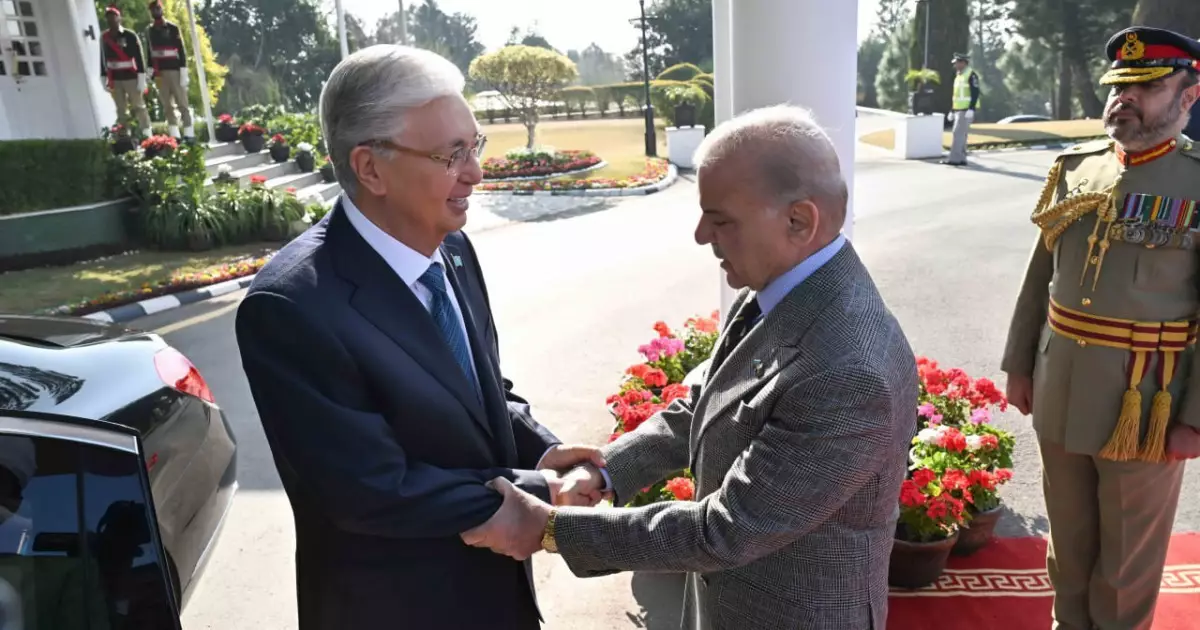  Пәкістанда Қасым-Жомарт Тоқаевты ресми қарсы алу рәсімі өтті 