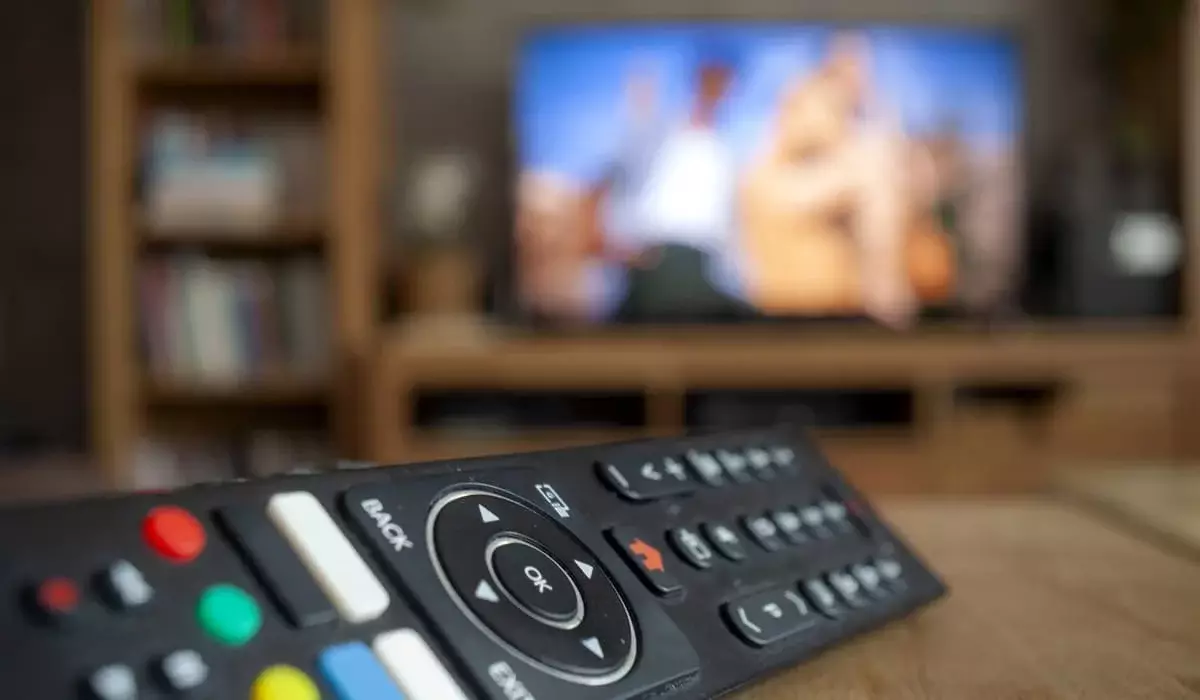 Радио и телевидение отключат в Казахстане