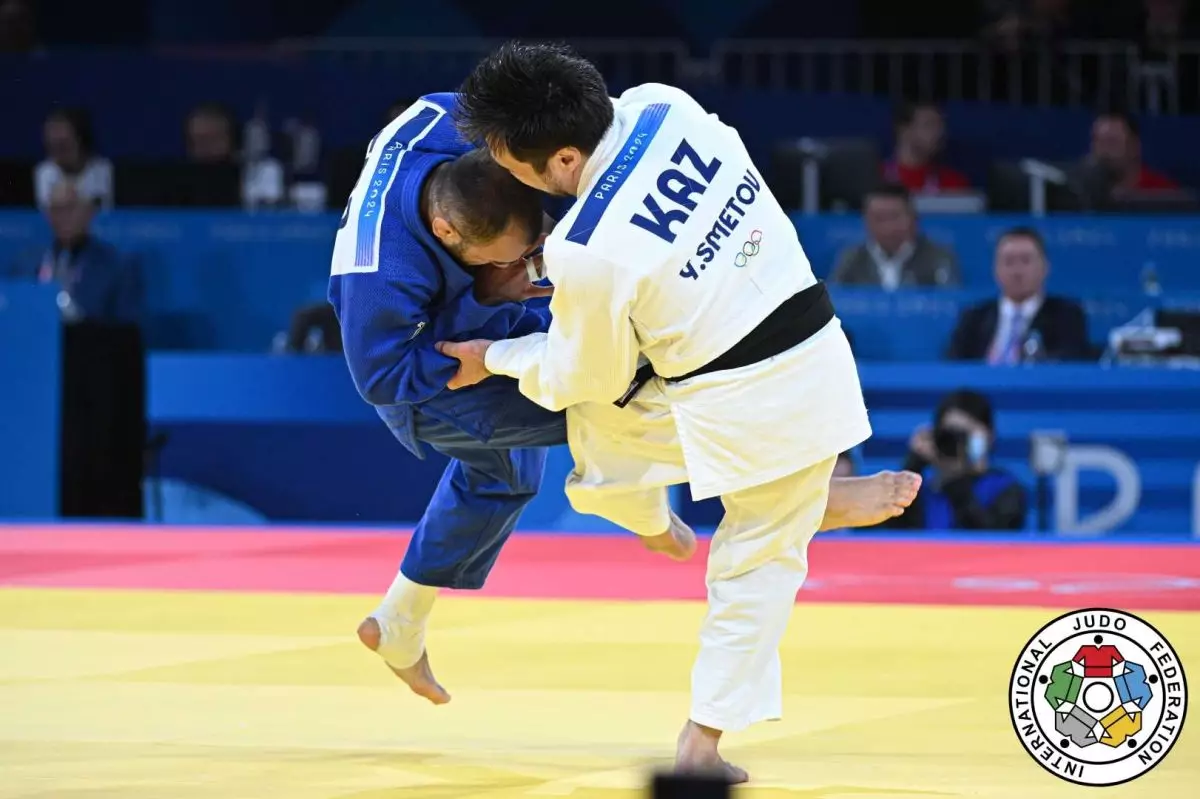 Париж Гранд Слэмінде 500-ден астам балуан белдеседі