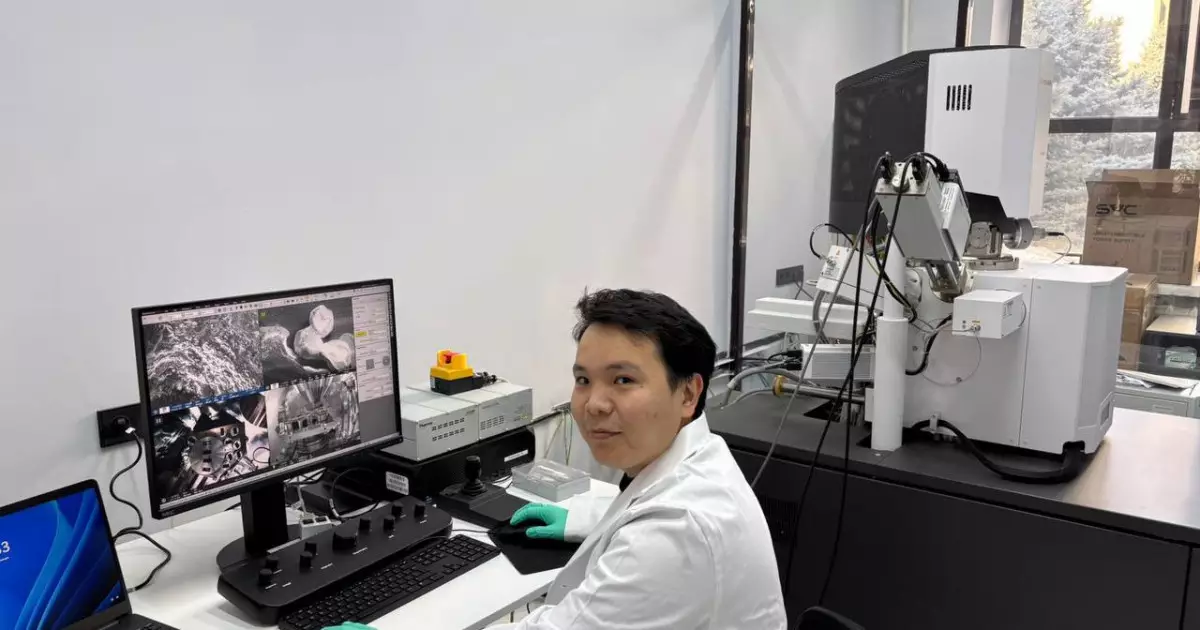   Сәтбаев университетінде заманауи электронды микроскоп іске қосылды   