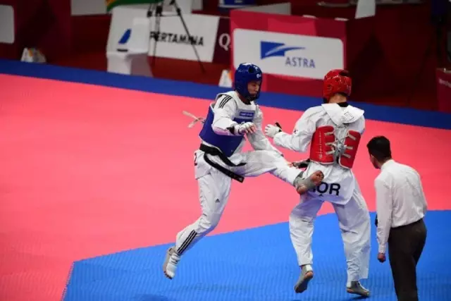 Таэквондодан Қазақстан құрамасы БАӘ-де үш медаль жеңіп алды