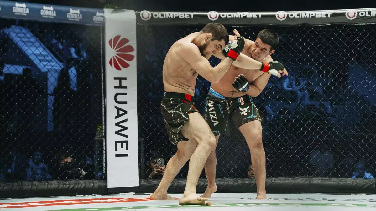 NAIZA 80: чемпиондық жекпе-жек және Жұман Жұмабековтың тарихи кеші