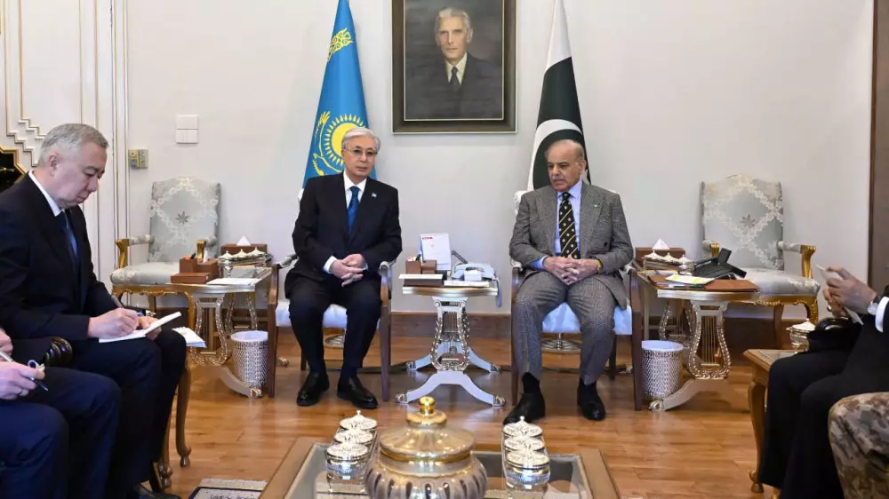 Тоқаев Пәкістан премьер-министрімен кездесуде бірқатар ұсыныс айтты