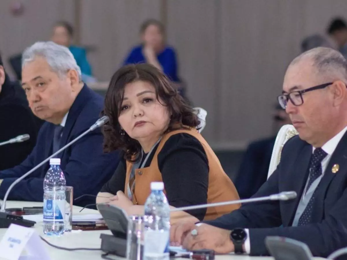 Проект новой Конституции закрепляет тысячелетнюю историю казахской государственности – Айман Умарова (ВИДЕО)