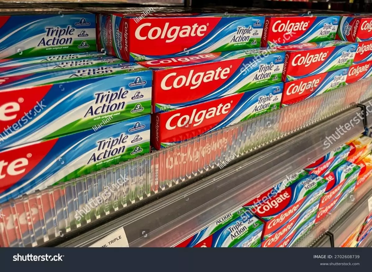 Депутат Мажилиса заявил о системной угрозе контрафакта в Казахстане