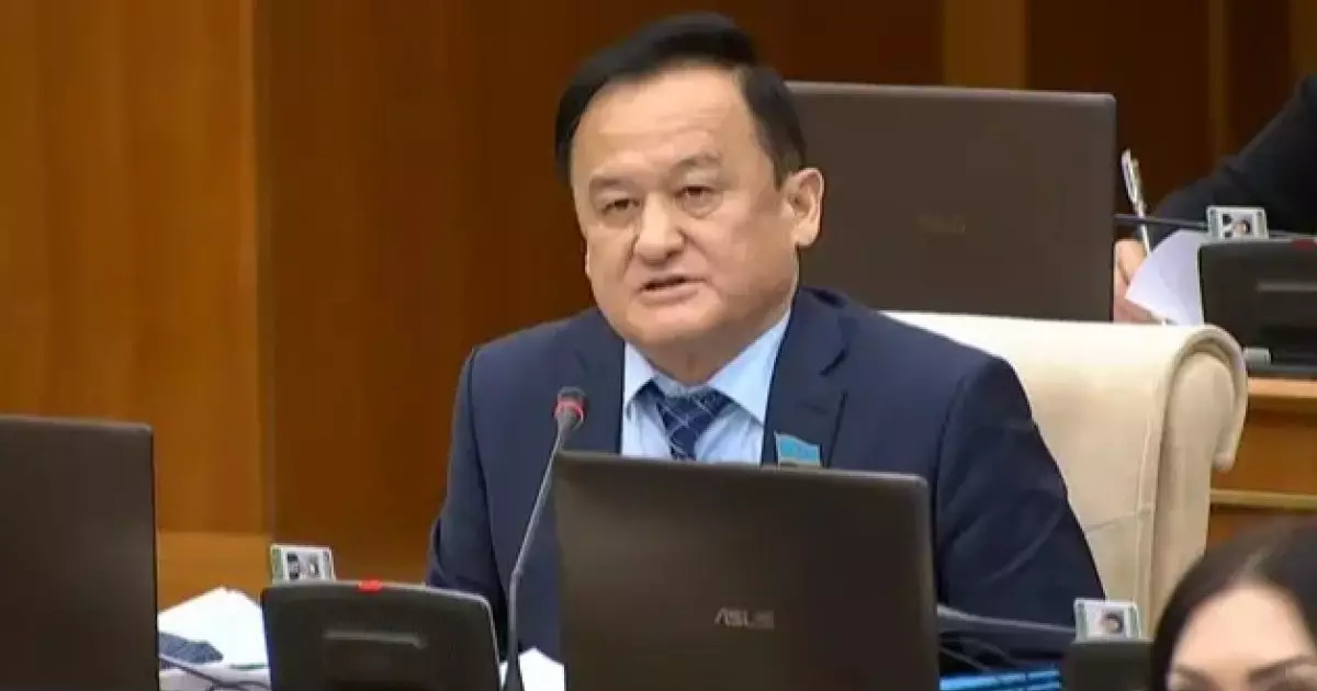  Мемлекеттік тіл заңнамасын жетілдіру қажет – Қазыбек Иса 