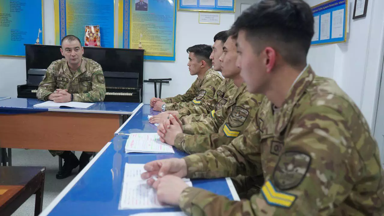 В Казахстане готовят профессиональных военных журналистов по программе двойного диплома