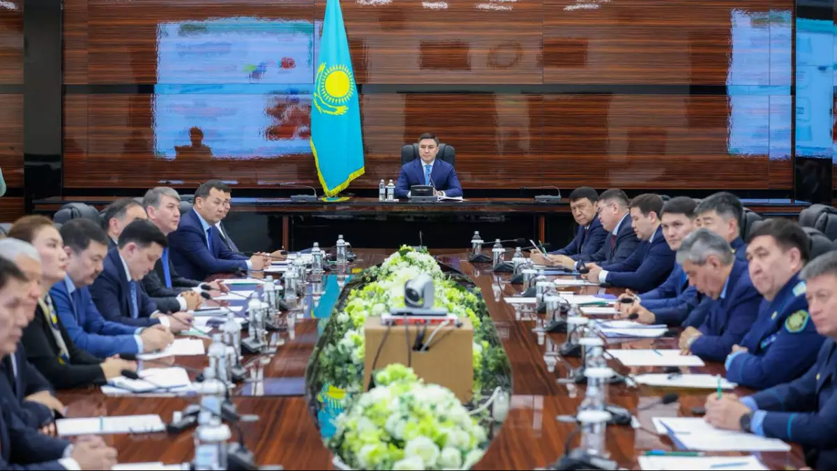 Шымкент әкімі суицидтің алдын алуға ерекше назар аударуды тапсырды