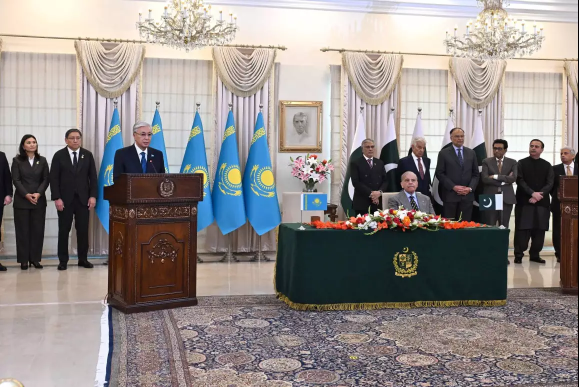 Токаев и Шариф нацелены на $1 млрд товарооборота