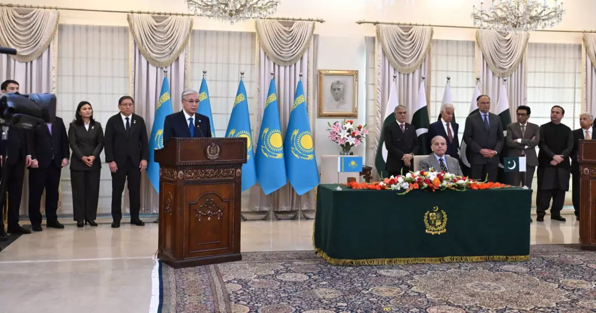  Президент: Пәкістан – Қазақстанның Оңтүстік Азиядағы сенімді әрі маңызды серіктесі 